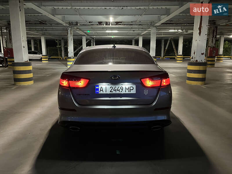Седан Kia Optima 2015 в Киеве