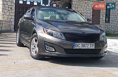 Седан Kia Optima 2014 в 