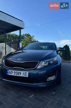 Седан Kia Optima 2015 в 