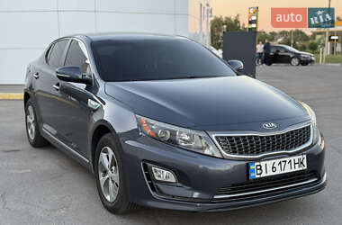 Седан Kia Optima 2015 в Кременчуге