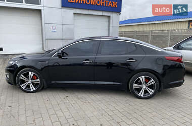 Седан Kia Optima 2012 в 
