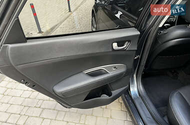 Седан Kia Optima 2019 в 