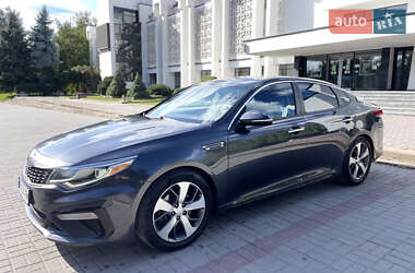 Седан Kia Optima 2018 в Тернополе