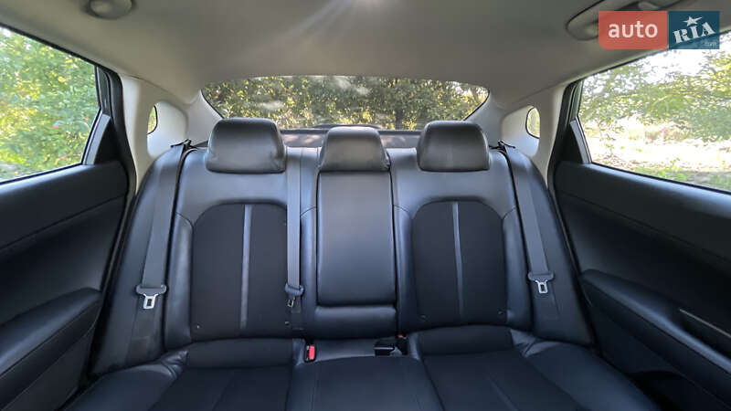 Седан Kia Optima 2018 в Тернополі