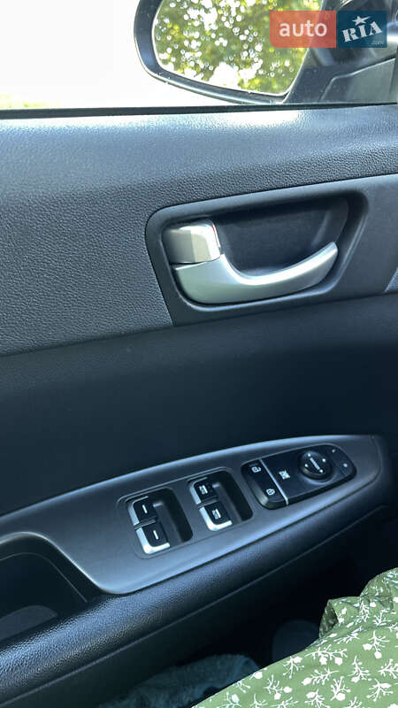 Седан Kia Optima 2018 в Тернополі