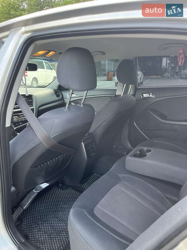 Седан Kia Optima 2011 в Вінниці