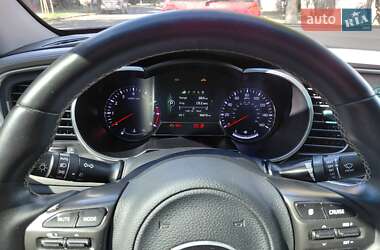 Седан Kia Optima 2015 в Києві