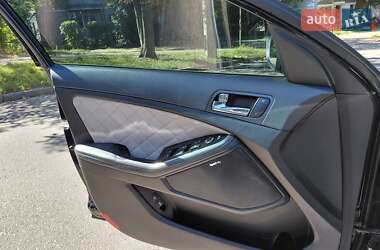 Седан Kia Optima 2015 в Києві