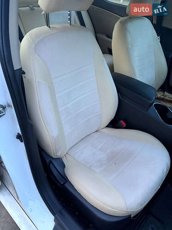 Седан Kia Optima 2014 в Києві