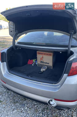 Седан Kia Optima 2012 в 