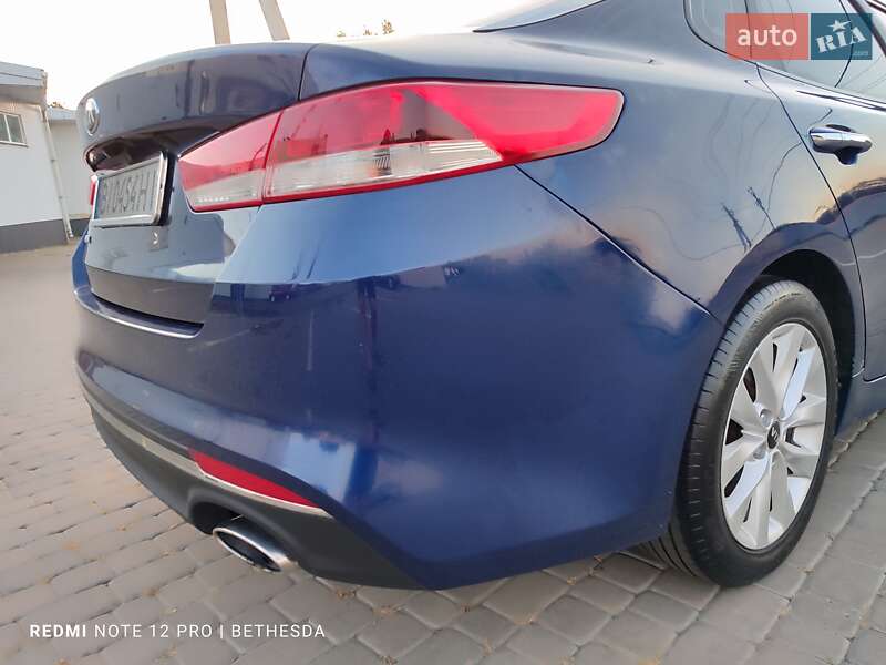 Седан Kia Optima 2016 в Кременчуге