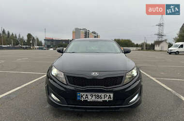 Седан Kia Optima 2013 в 