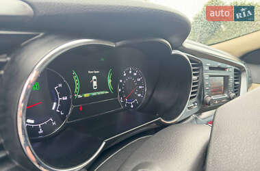 Седан Kia Optima 2013 в 