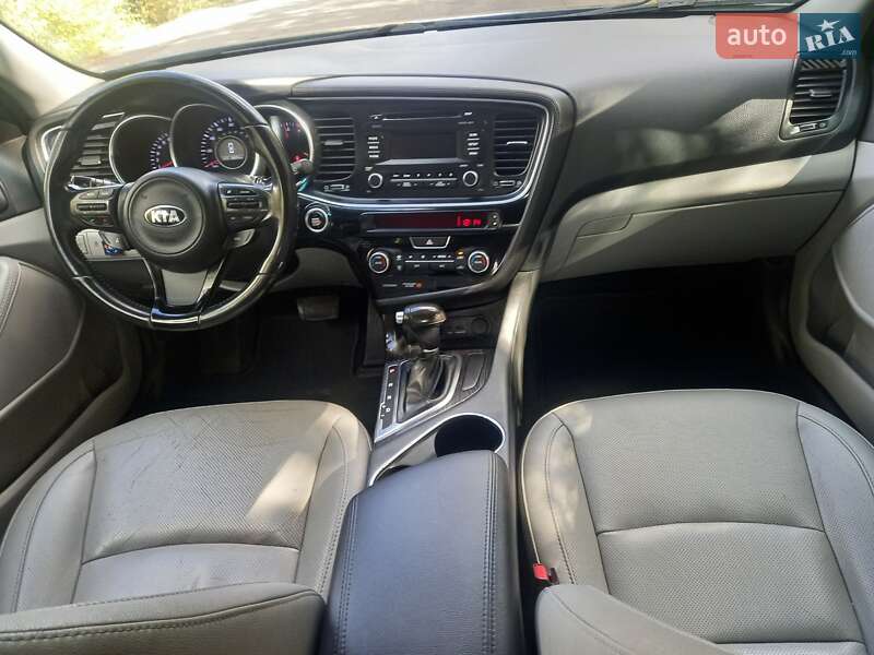Седан Kia Optima 2014 в Кривом Роге
