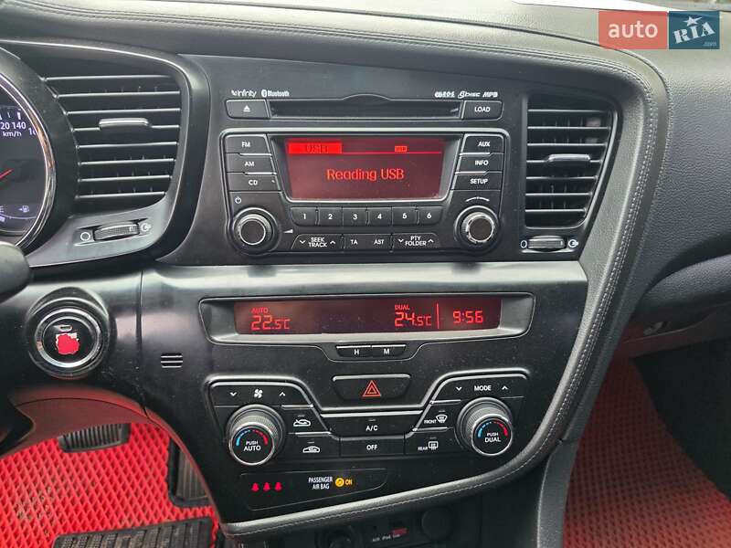 Седан Kia Optima 2013 в Шостке