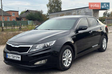 Седан Kia Optima 2012 в Киеве