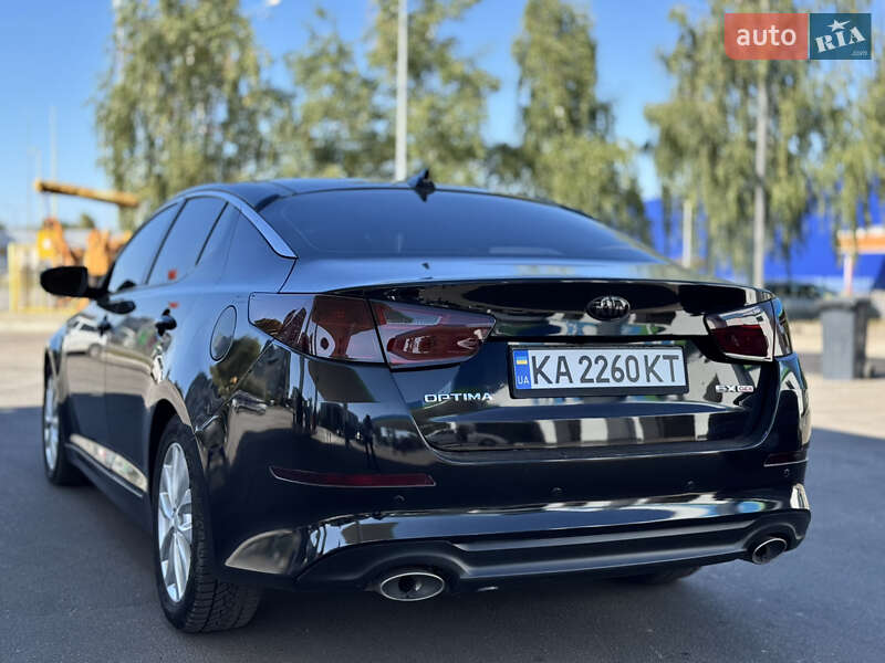 Седан Kia Optima 2015 в Сумах