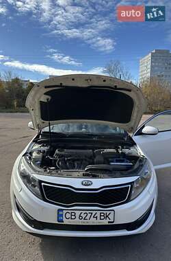 Седан Kia Optima 2013 в  фото 24 Седан Kia Optima 2013 в