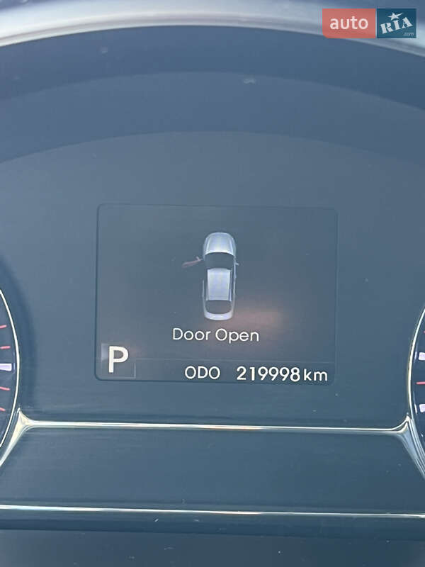 Седан Kia Optima 2012 в Одессе