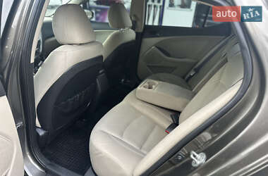 Седан Kia Optima 2014 в 