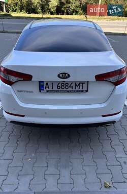 Седан Kia Optima 2012 в 