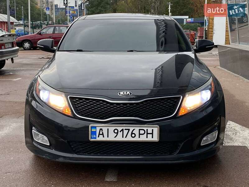 Седан Kia Optima 2014 в Киеве