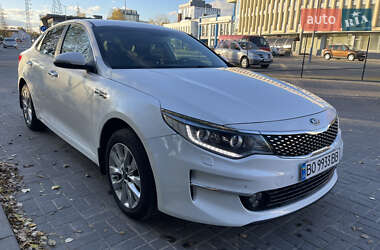 Седан Kia Optima 2017 в  фото 3 Седан Kia Optima 2017 в
