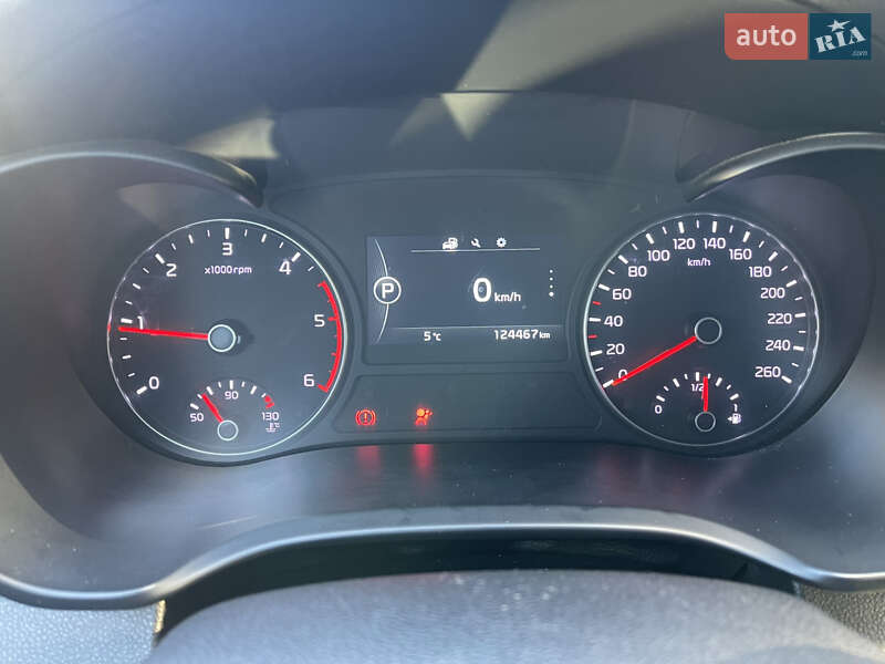 Седан Kia Optima 2017 в Львове