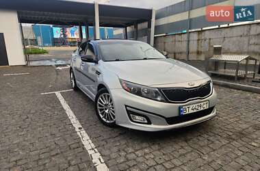 Седан Kia Optima 2014 в Києві