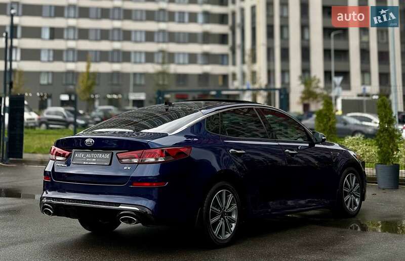 Седан Kia Optima 2018 в Киеве фото 17 Седан Kia Optima 2018 в Киеве