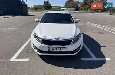 Седан Kia Optima 2013 в Киеве