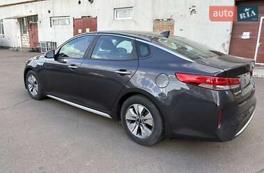 Седан Kia Optima 2017 в 