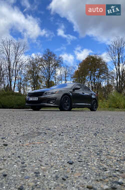 Седан Kia Optima 2013 в 