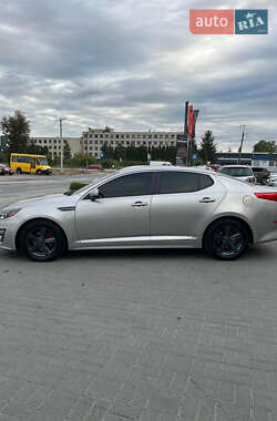 Седан Kia Optima 2015 в  фото 2 Седан Kia Optima 2015 в