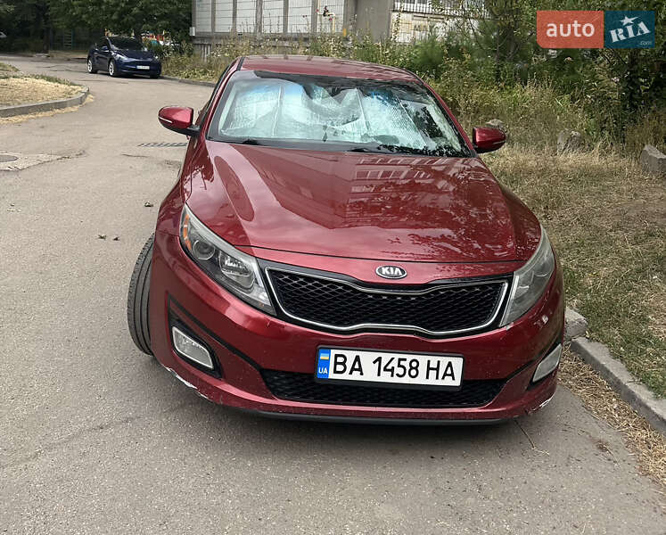 Седан Kia Optima 2015 в Кропивницком