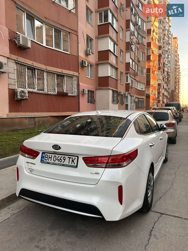Седан Kia Optima 2017 в Одессе