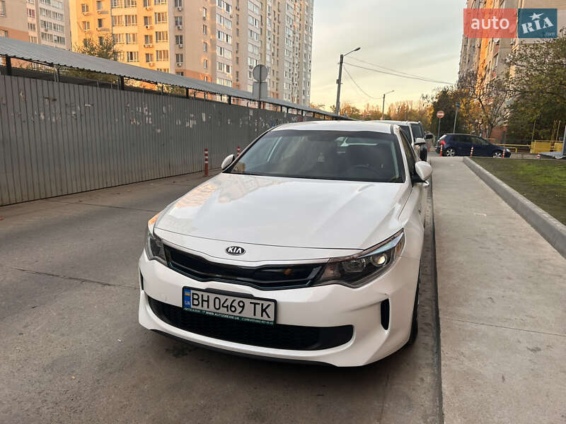 Седан Kia Optima 2017 в Одессе