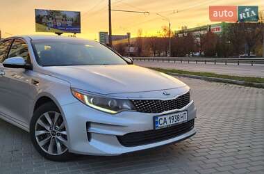 Седан Kia Optima 2016 в Черкасах