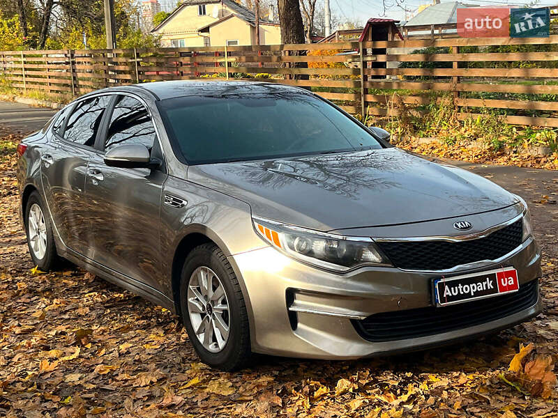 Седан Kia Optima 2017 в Киеве фото 3 Седан Kia Optima 2017 в Киеве