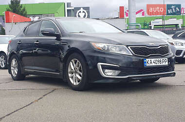 Седан Kia Optima 2013 в Киеве