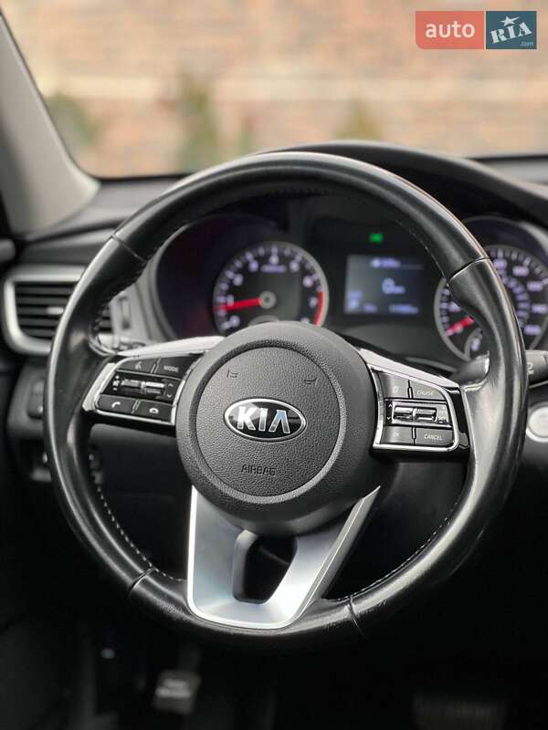 Седан Kia Optima 2018 в Одессе фото 27 Седан Kia Optima 2018 в Одессе