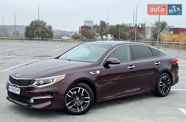 Седан Kia Optima 2015 в Киеве