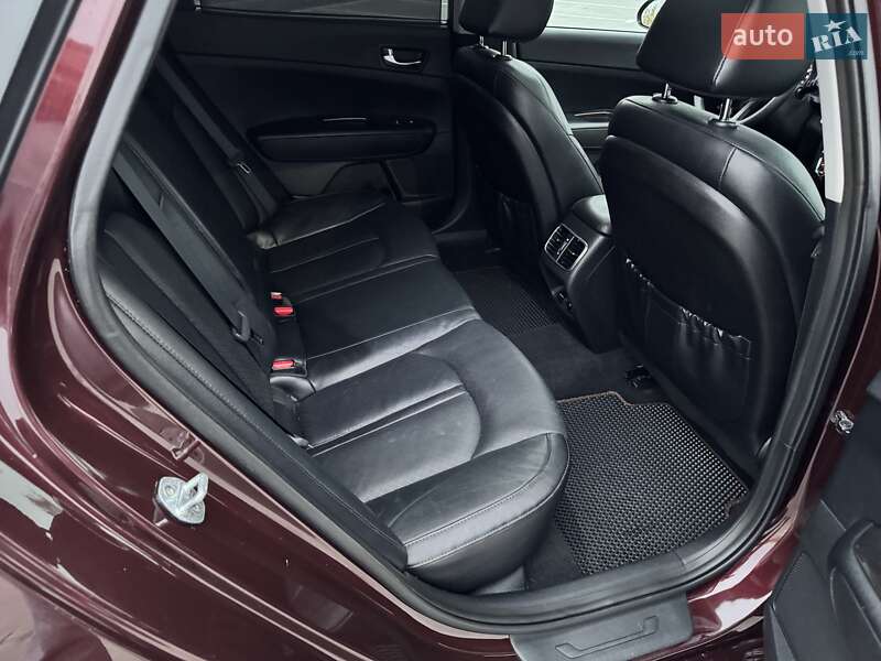 Седан Kia Optima 2015 в Киеве фото 41 Седан Kia Optima 2015 в Киеве