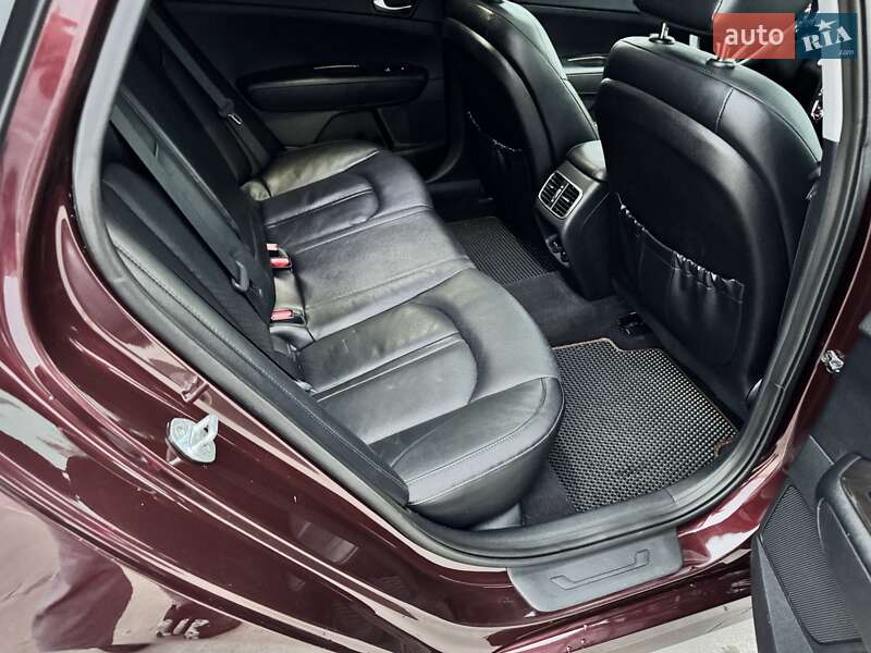 Седан Kia Optima 2015 в Киеве фото 42 Седан Kia Optima 2015 в Киеве