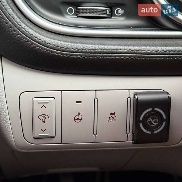 Седан Kia Optima 2015 в Дніпрі