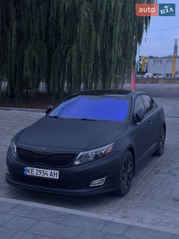 Седан Kia Optima 2015 в Дніпрі