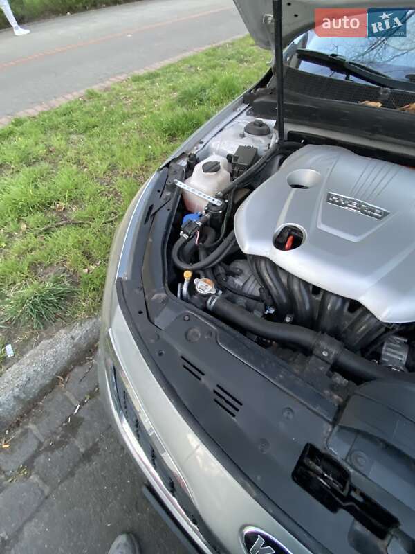 Седан Kia Optima 2014 в Одессе