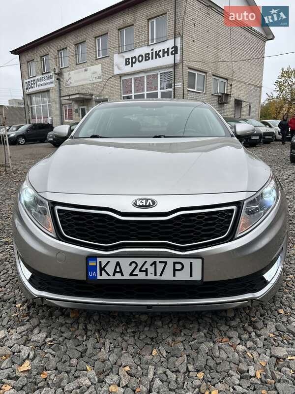 Седан Kia Optima 2013 в Смілі