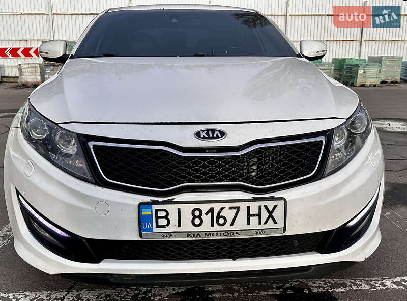 Седан Kia Optima 2011 в Полтаве