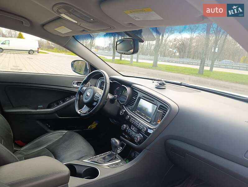 Седан Kia Optima 2014 в Киеве